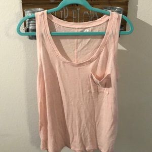 Old Navy Boyfriend cut tank top women’s (M)